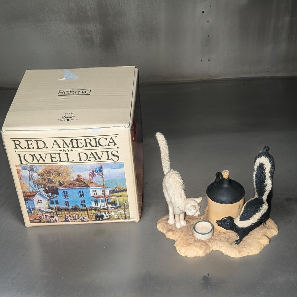 80s retired Lowell Davis Scotland Schmid figurine "Country Cousins" with Box
